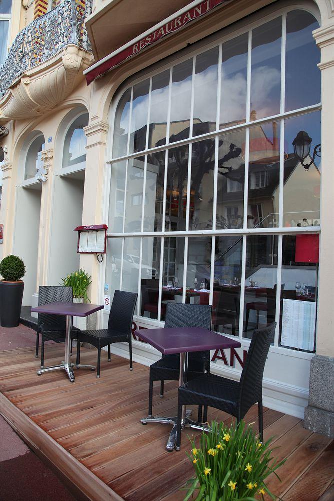 Albert Premier Hotel Bagnoles-de-l'Orne Exteriör bild