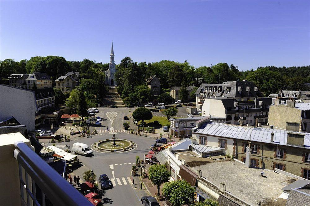 Albert Premier Hotel Bagnoles-de-l'Orne Exteriör bild